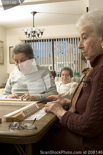 Image of playing mah-jong