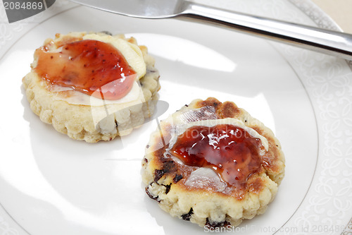 Image of Welsh cakes with strawberry jam