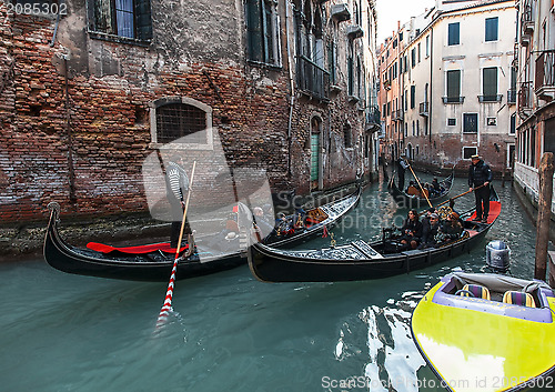 Image of Venetian Traffic
