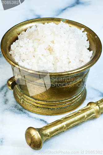 Image of sea salt in a mortar