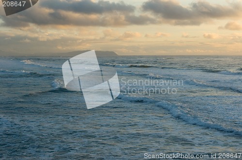 Image of Pacific Ocean, from the South Jetty