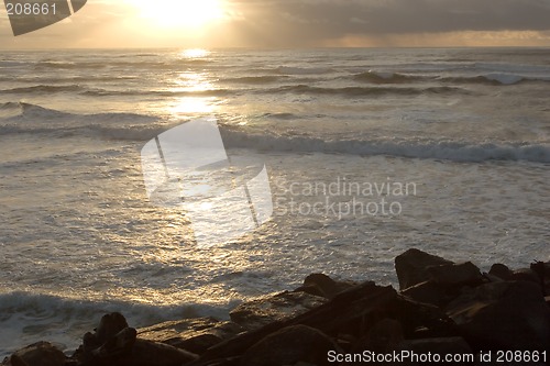 Image of Sun Sinking into the Pacific