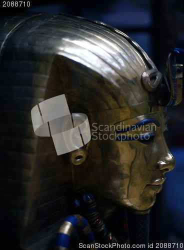 Image of Golden mask of Tut en amun