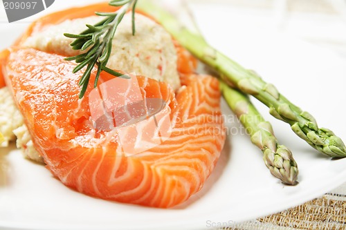 Image of Stuffed salmon