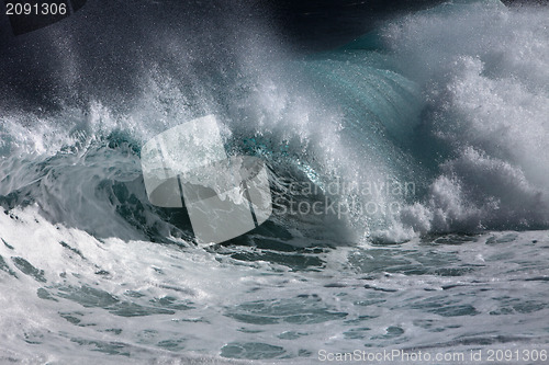 Image of Ocean wave 