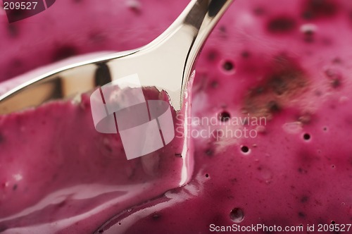 Image of Blueberry mousse close-up