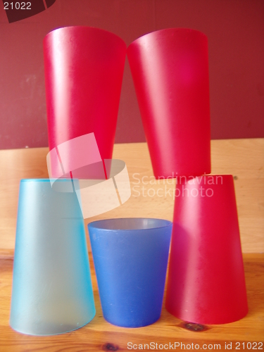 Image of plastic cups 1