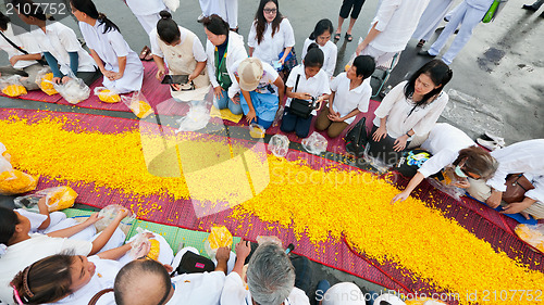 Image of Dhammachai Dhutanga Pilgrimage Walk, 2013 in Bangkok