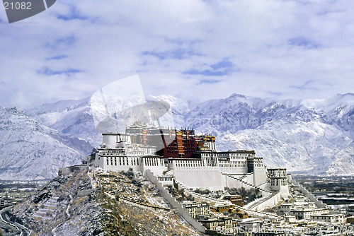 Image of Potala Palace in snow