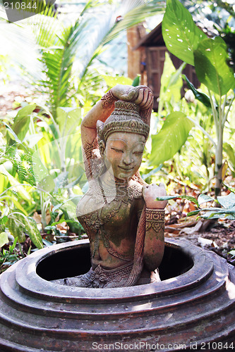 Image of Statue