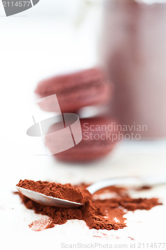 Image of Cocoa powder and macaroons