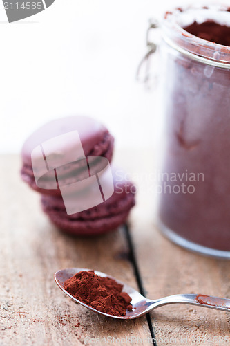 Image of Cocoa powder and macaroons