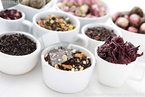 Image of various tea