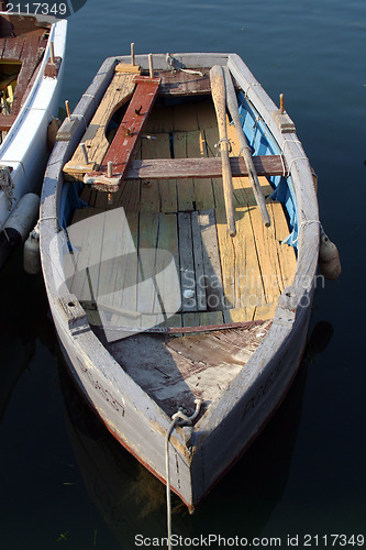 Image of Old rowing boat