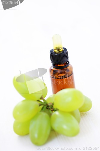 Image of grape essential oil