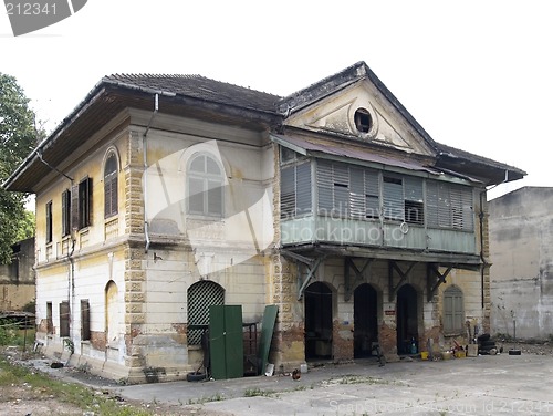 Image of Old, abandoned building