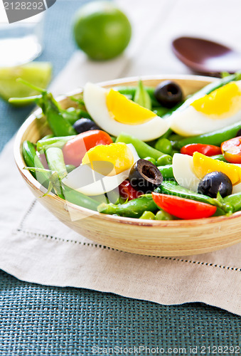 Image of Green bean with Snap pea and egg salad