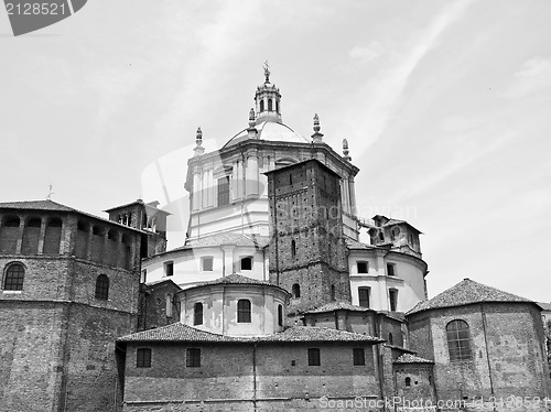 Image of San Lorenzo church, Milan