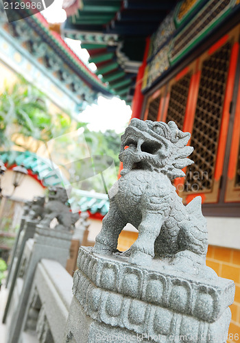 Image of Chinese lion statue close up 