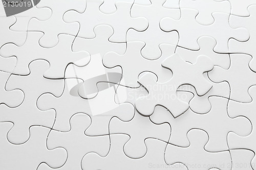 Image of white jigsaw puzzle