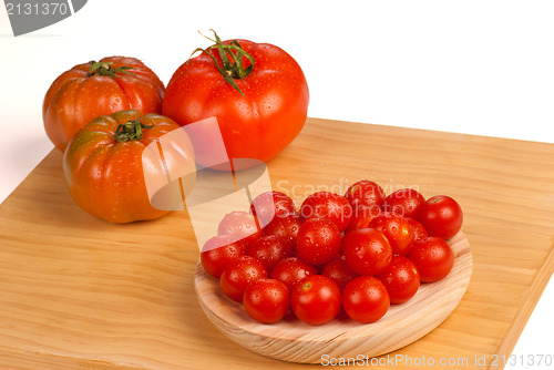 Image of Cherry  and other tomatoes