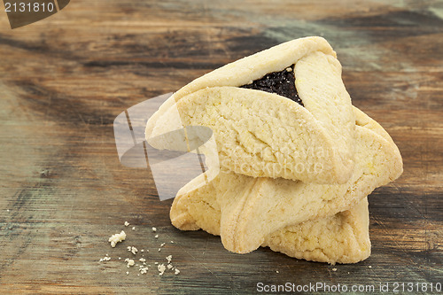 Image of poppyseed hamantaschen cookies