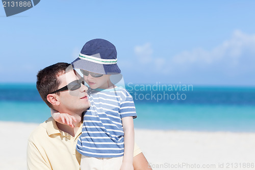 Image of family at the beach