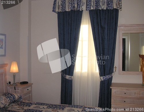 Image of bedroom windows