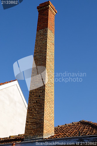 Image of Brick chimney.