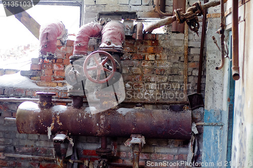 Image of the abandon factory on production of cement