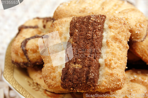 Image of A plate of cookies 