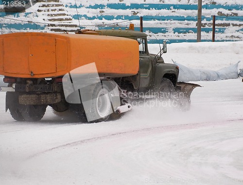 Image of Snow fighter.