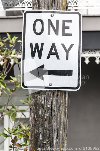 Image of one way sign in Sydney Australia