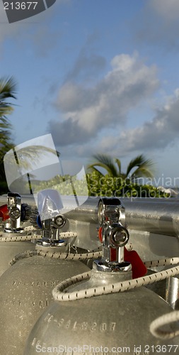 Image of scuba tanks