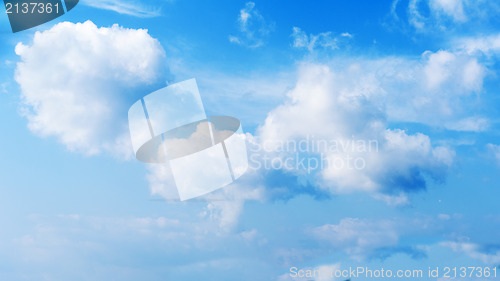 Image of blue sky and beautiful clouds