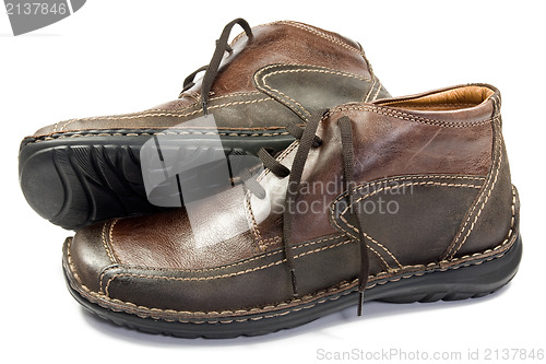Image of brown male leather shoes 