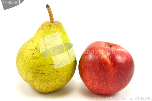 Image of green pear and red apple