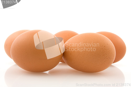 Image of brown eggs 