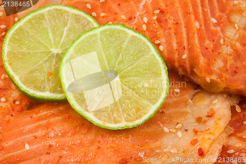Image of salmon with green lemon