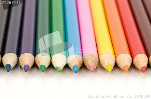 Image of set of color pencils