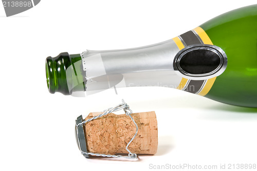 Image of  champagne bottle and cork