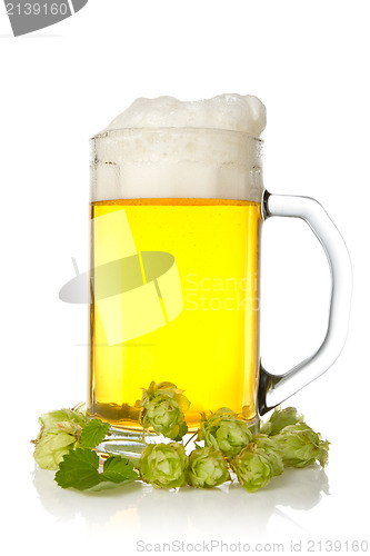 Image of mug of beer with hop