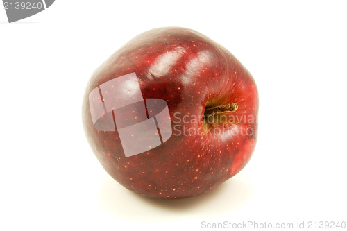 Image of red healthy apple