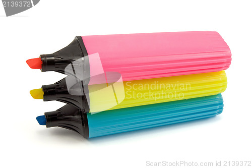 Image of three colorful highlighter pens