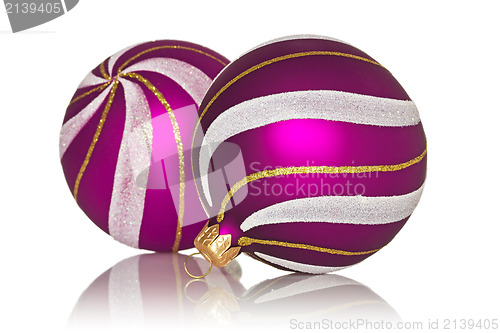 Image of purple christmas baubles 
