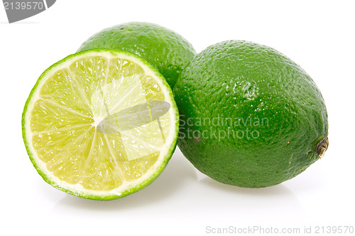 Image of fresh green lemon fruits