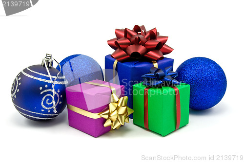 Image of christmas baubles and gifts boxes