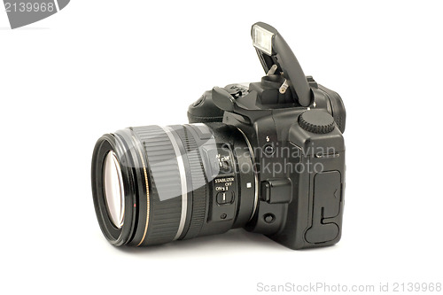 Image of semiprofessional digital camera