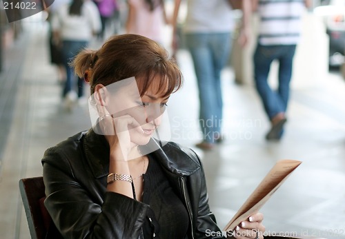 Image of Woman at lunch