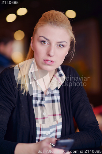 Image of business woman talk by phone
